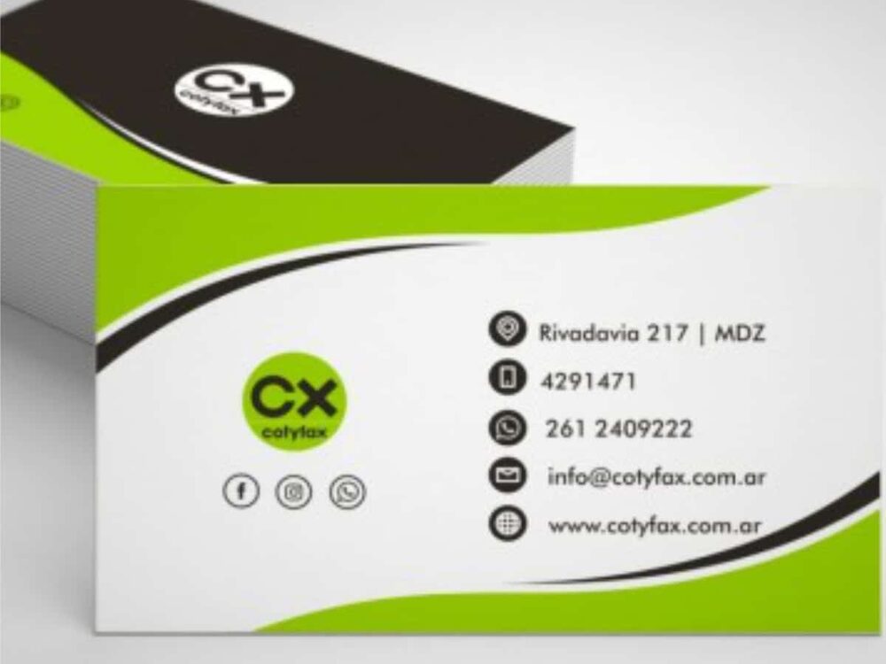 Tarjeta institucional impresa en verde y blanco